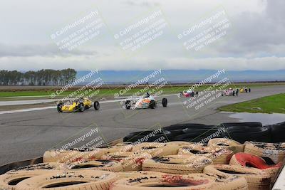 media/Jan-14-2023-CalClub SCCA (Sat) [[d2757389b8]]/Group 5/Race (Sunset)/